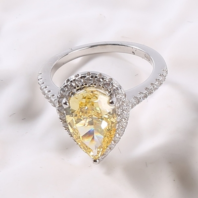 Leuchtende silberne CZ Ringe Sterling Silver Diamond Ring des Ausschnitt-birnenförmige 2.6g 925