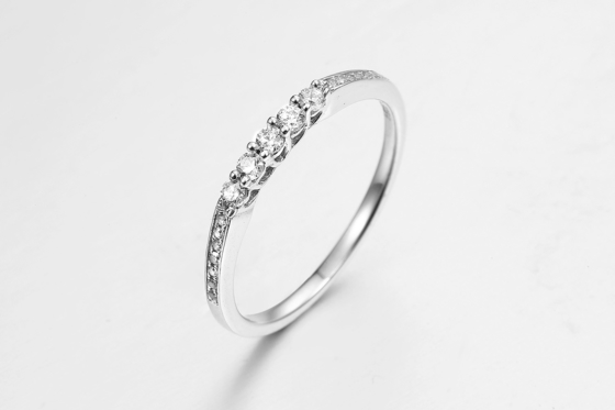 Stack Ringe 2 Großhandel Schmuck Luxus Frauen Ring Edelstein Kristallstein Mischfarbe Zirkon Mädchen Ring Kaufen Ringe in großen Mengen