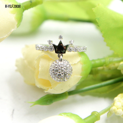 Moissanite Prinzessin Kronenring 18K Weißgold Dangle Stapeln Versprechen Band geschwungenen Schank Erklärung Ring Geschenk