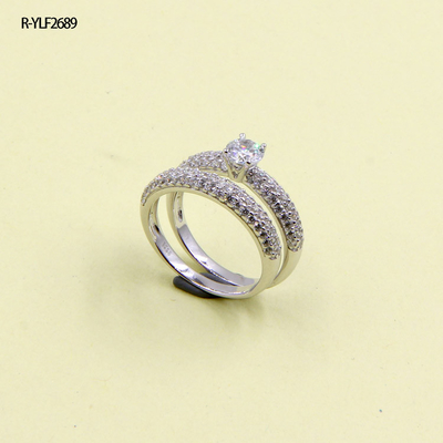 Pärchenförmig AAA CZ 925 Silberring Prong Setting 2mm Band Feinschmuck
