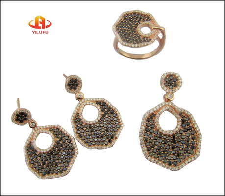925 Silberschmuckset mit Custom Logo Bezel Pave Prong Einstellungen und CZ Steine