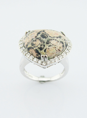 925 Silber-Göttlicher Edelstein-Ring mit 20-30 mm Hauptstein Sterling-Silber-Gravurring Sterling-Silber-Herzring