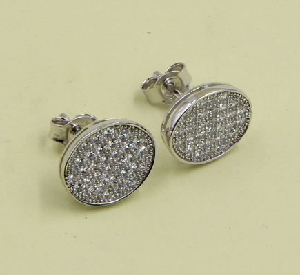 Sparkling Square Sterling Silber Stud Ohrringe mit Kubik Zirkonia einfache Sterling Silber Ohrringe Silber Post Ohrringe