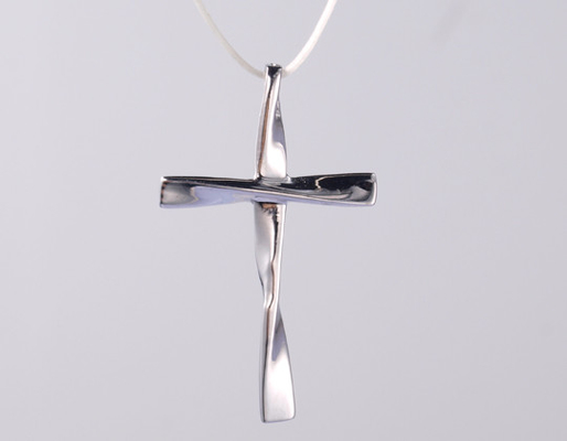 Glanzendes Hohles Umwickeln Kreuz religiöses CZ Anhänger für tägliches Tragen und Sommerferien Überlappung Kreuz Anhänger