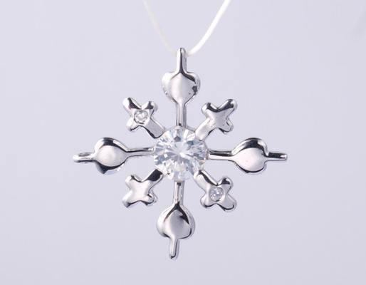18K Weißgold Diamant Sterling Silber Kreuz Schimmerender Anhänger 925 Religiöser Anhänger