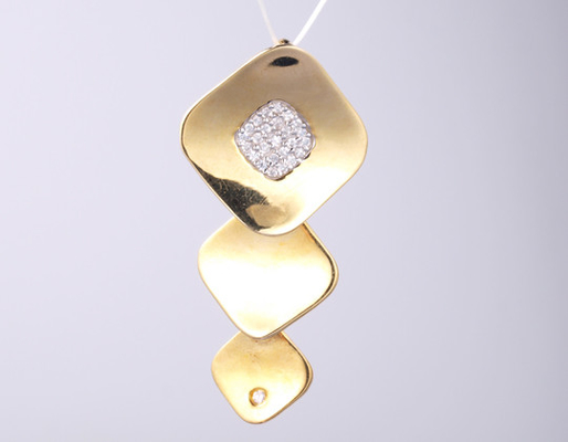 18k Weißgold Geometrisch 925 Sterling Silber Unisex Anhänger Kissen Anhänger mit Kette Elegante Party-Kollektion