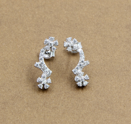 925 Sterling Silber Kubisches Zirkonia-Stud Ohrringe Drähte Ohrring Blumenform Sterling Silber Blumen Ohrringe CZ Schmetterling