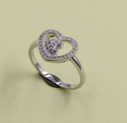 925 Sterling Silber Rundgeschnittener Kubischer Zirkonie-Ring für Frauen Sterling Silber Herz stapelbare Ringe Silber Cz-Ringe