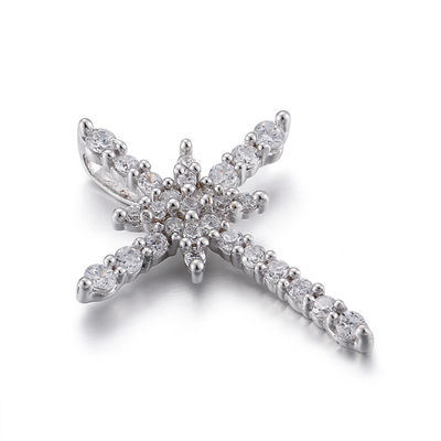 das St. Benedict Medal Pendant der 2.5mm Weißgold-Zirkon-hängenden Männer