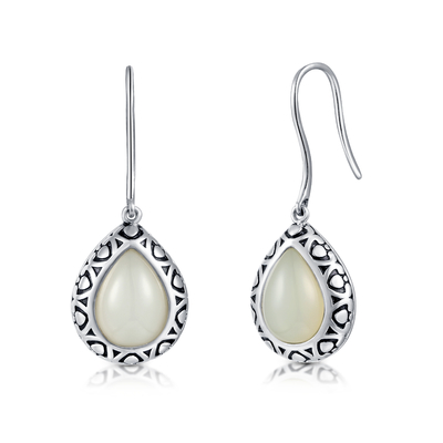 Geschnitzte 925 birnenförmige weiße Jade Sterling Silver Gemstone Earringss 5.63g